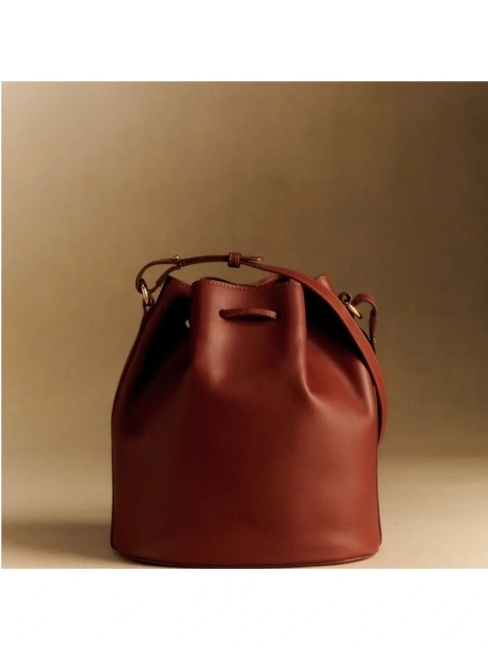 Nwt Sezane Farrow in Natural leather